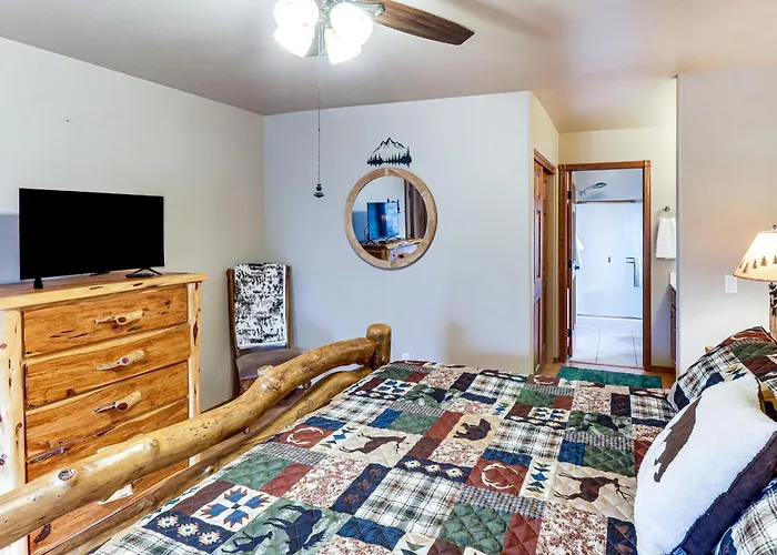 White Mountains Cabin: Near Trails & Access! Holiday home Show Low